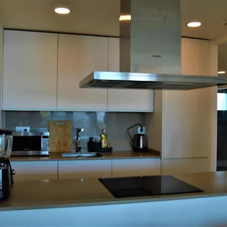 Panoramica 2 Bed Luxury Apartment *